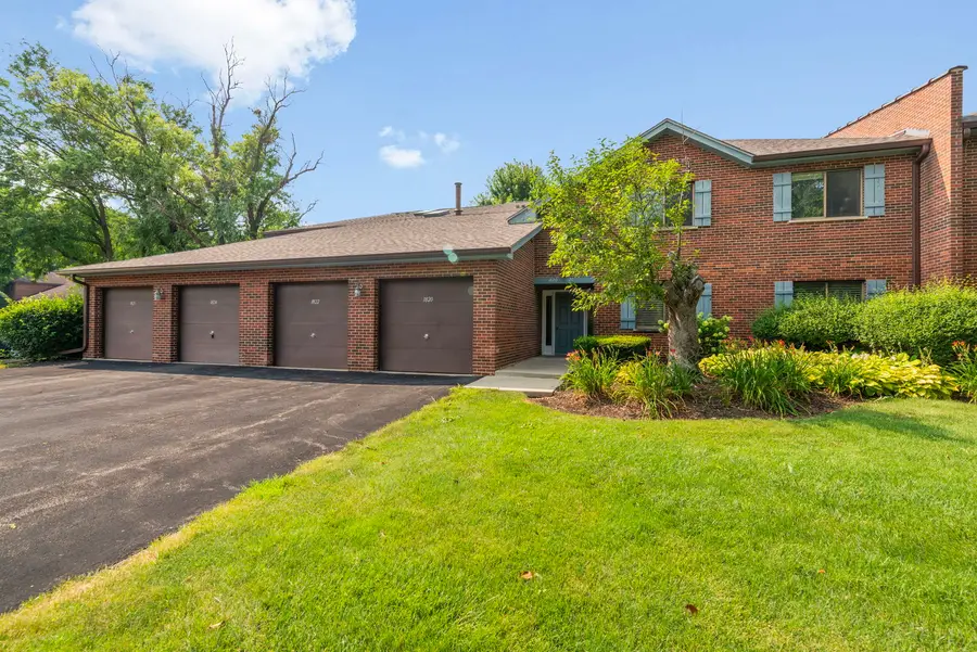 1824 Portsmouth Drive #C, Lisle, IL 60532 - #2