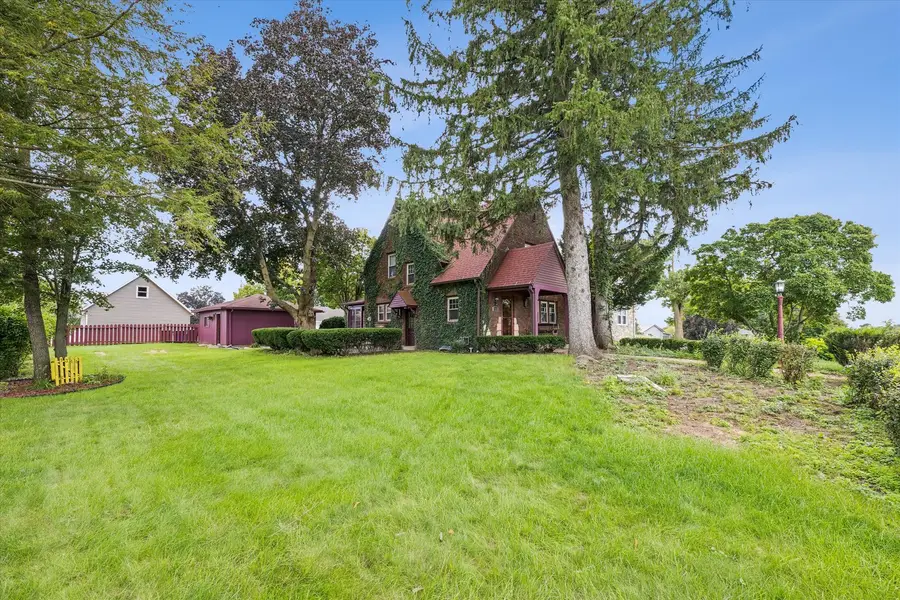 1311 2nd Avenue S, Clinton, IA 52732 - #3