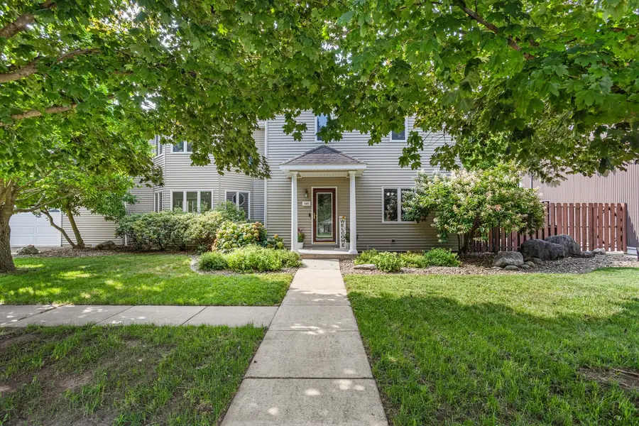 305 W Sangamon Street, Fisher, IL 61843 - #2
