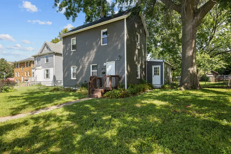1717 Esplanade Avenue, Davenport, IA 52803 - #3