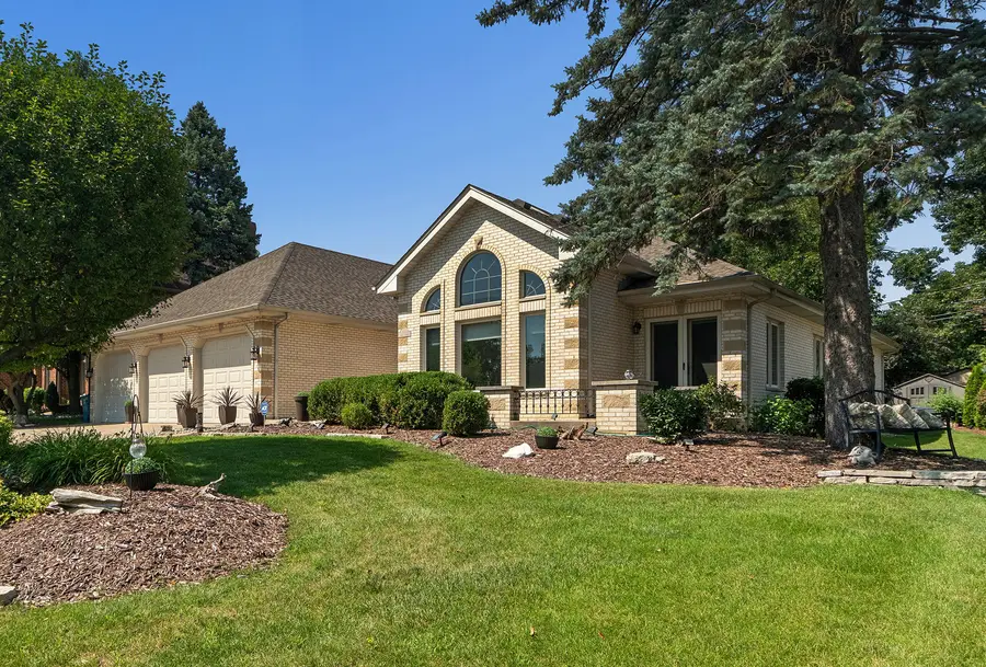 12306 S Nagle Avenue, Palos Heights, IL 60463 - #2