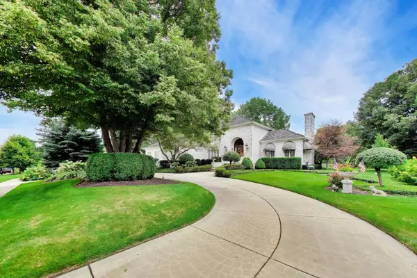 2257 Hidden Creek Court, Lisle, IL 60532