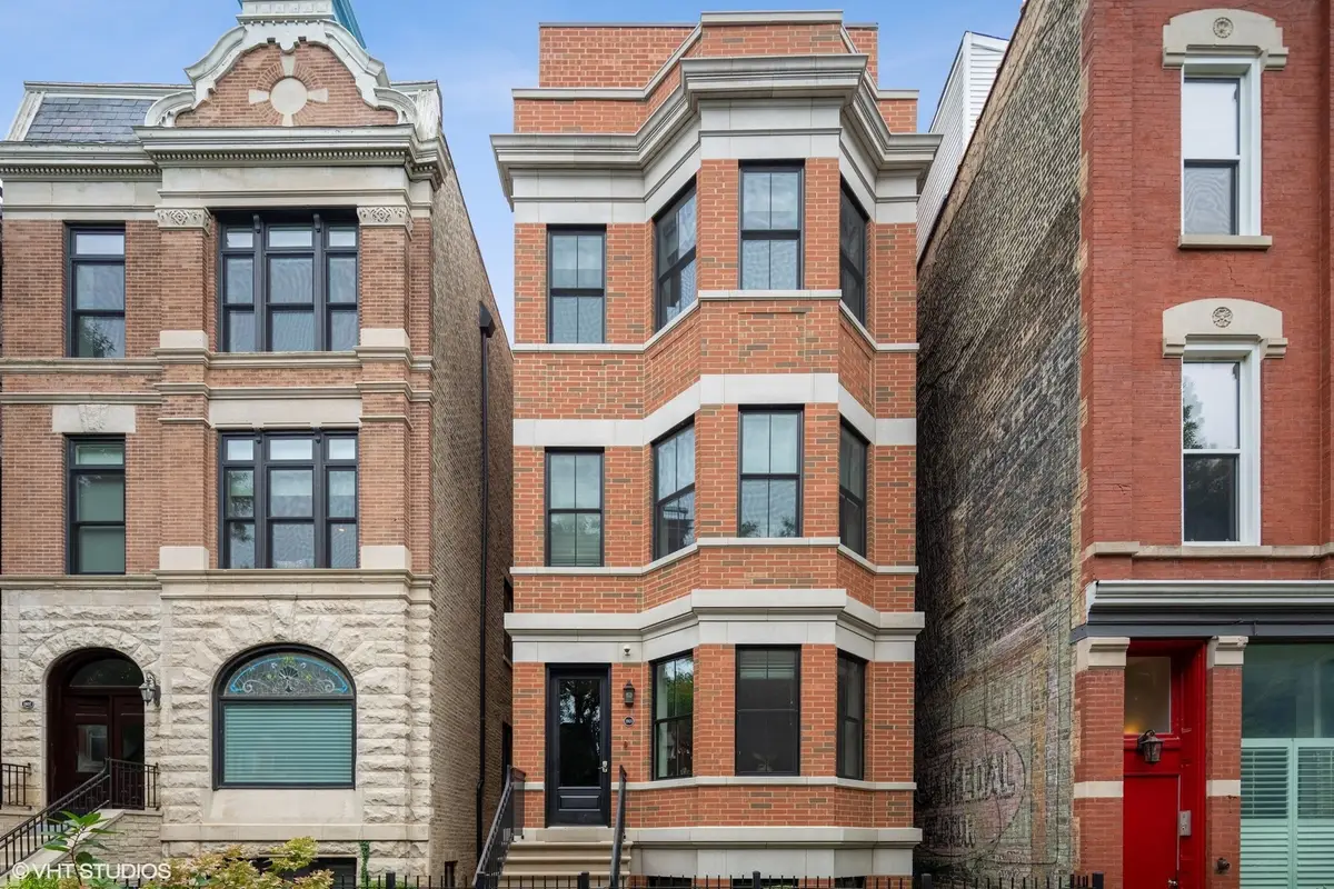 1905 N Bissell Street #3, Chicago, IL 60614 - #1