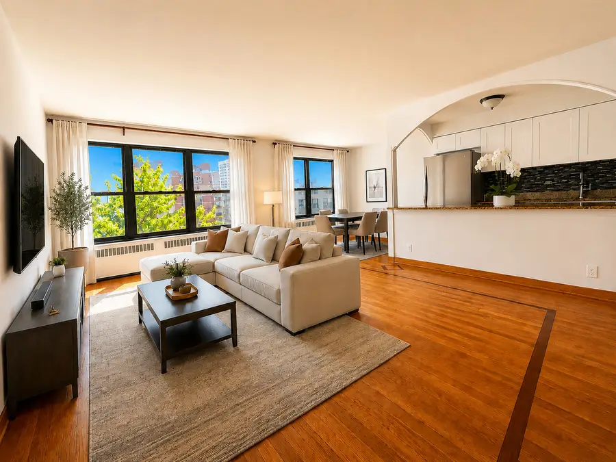 6118 N Sheridan Road #501, Chicago, IL 60660 - #2