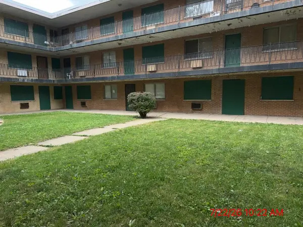 9126 S Buffalo Avenue #1F, Chicago, IL 60617
