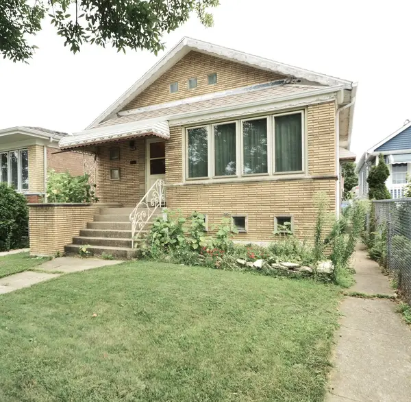 5625 S Kilbourn Avenue, Chicago, IL 60629