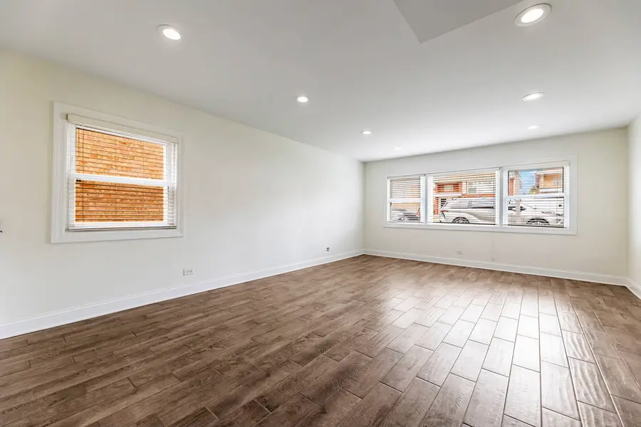 5320 S 73rd Avenue, Summit, IL 60501 - #3
