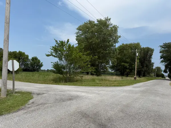 3267 W Grange Hall Road, Murphysboro, IL 62966