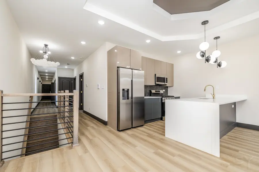 5637 S Prairie Avenue, Chicago, IL 60637 - #3
