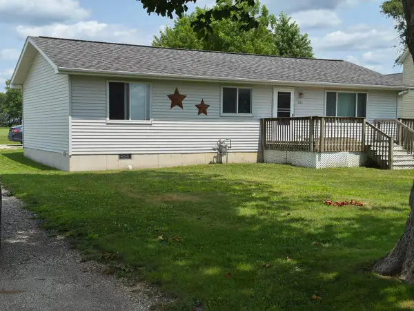 503 E Hunt Avenue, Alexis, IL 61412