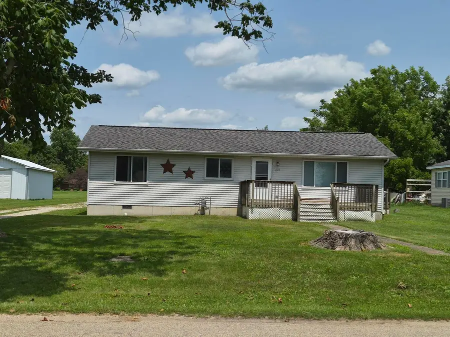 503 E Hunt Avenue, Alexis, IL 61412 - #2