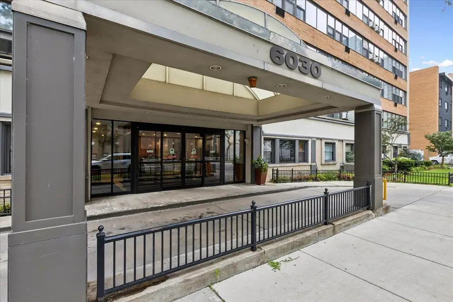 6030 N Sheridan Road #1911, Chicago, IL 60660 - #2