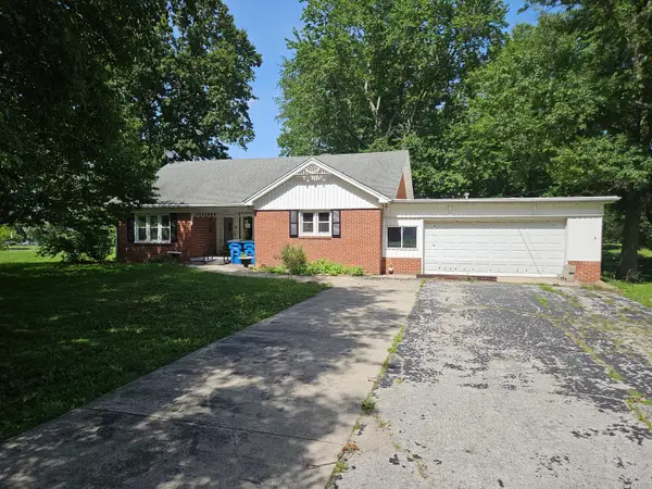 2415 College Drive, Mt Carmel, IL 62863