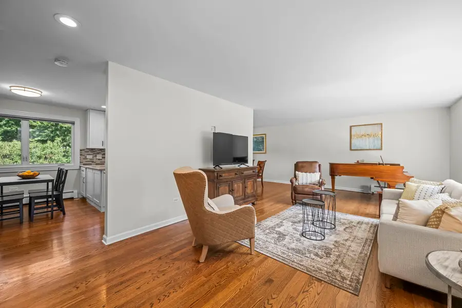1621 N Belmont Avenue, Arlington Heights, IL 60004 - #3