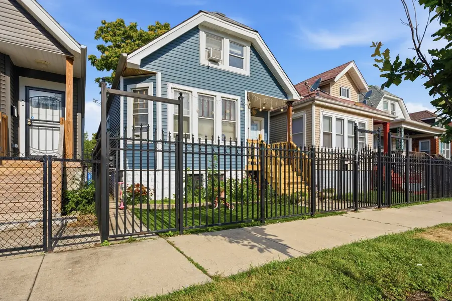 7132 S Hermitage Avenue, Chicago, IL 60636 - #3