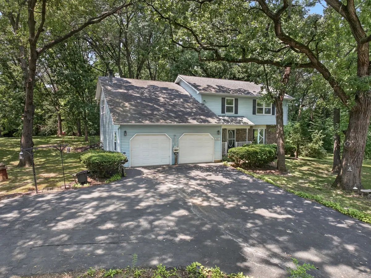 2825 Kingston Drive, Island Lake, IL 60042 - #1