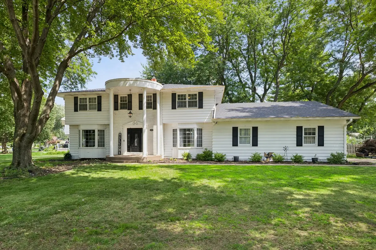 4429 Belle Avenue, Davenport, IA 52807 - #1