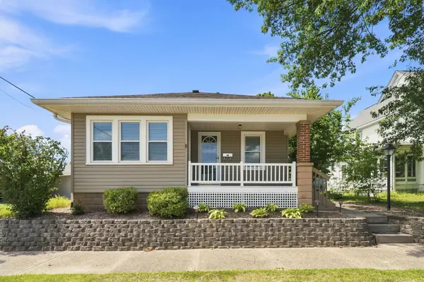 2811 15th Street A, Moline, IL 61265