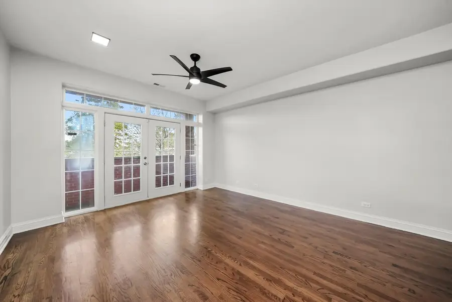 6500 S Minerva Avenue #3N, Chicago, IL 60637 - #2