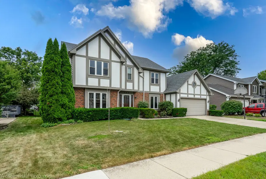 27W303 Chartwell Drive, Winfield, IL 60190 - #3