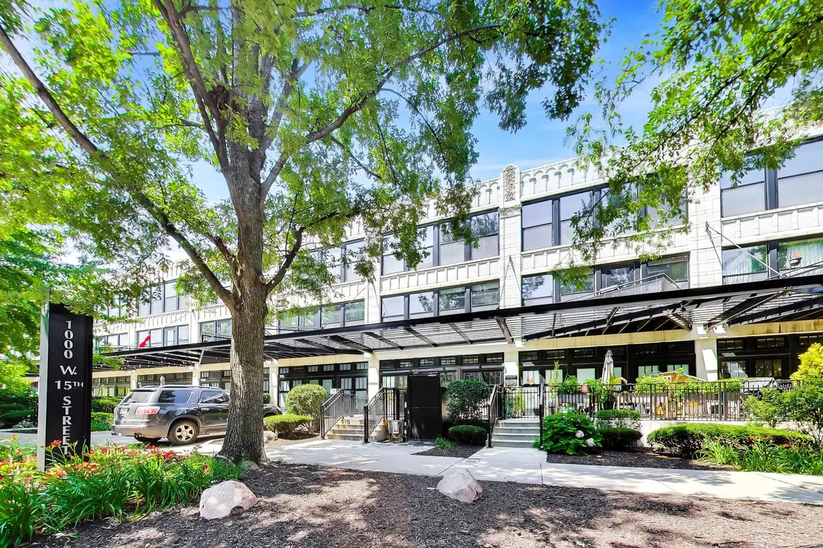 1000 W 15th Street #324, Chicago, IL 60608 - #1