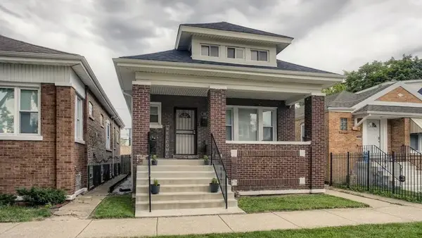 5741 S Artesian Avenue, Chicago, IL 60629