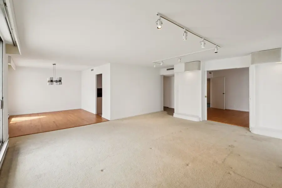 6007 N Sheridan Road #27B, Chicago, IL 60660 - #3