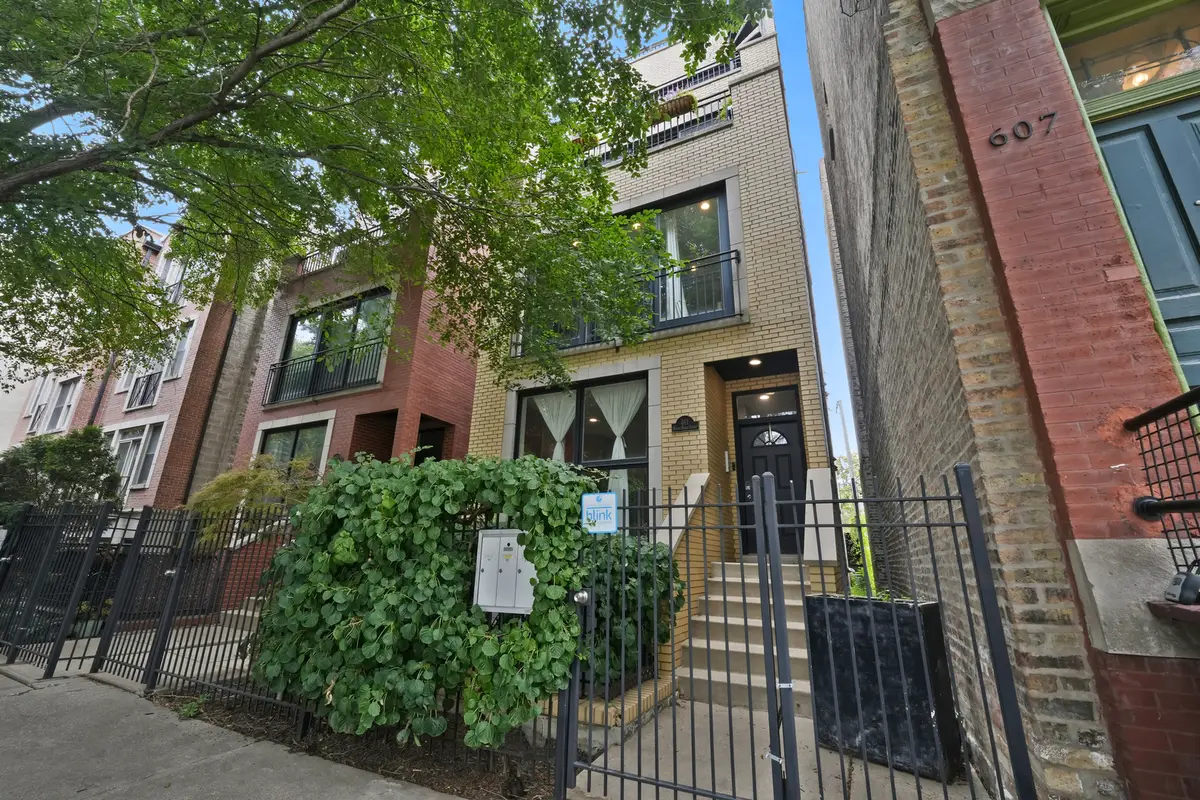 611 N Noble Street #3, Chicago, IL 60642 - #1