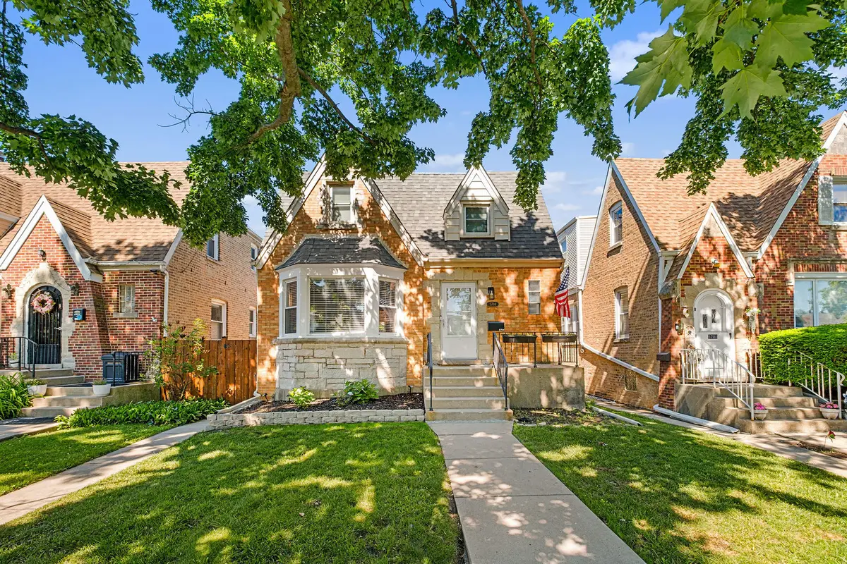 5704 N Major Avenue, Chicago, IL 60646 - #1