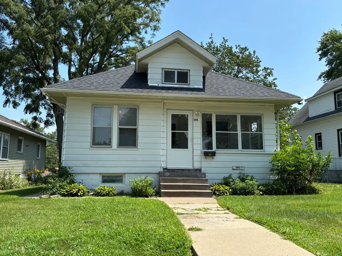 2915 Fair Avenue, Davenport, IA 52803 - #1