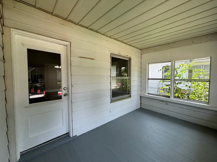 2915 Fair Avenue, Davenport, IA 52803 - #2