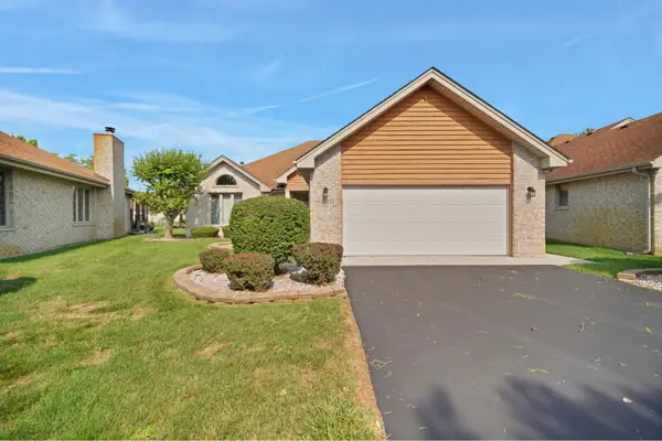 18335 Pine Wood Lane, Tinley Park, IL 60477