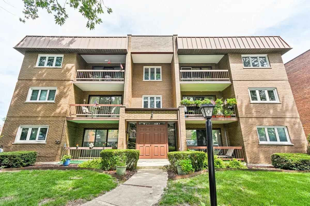9619 Kedvale Avenue #301, Oak Lawn, IL 60453 - #1