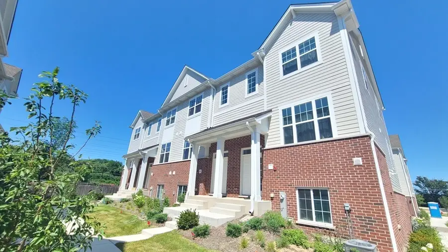 182 Lilah Court, Des Plaines, IL 60016 - #2