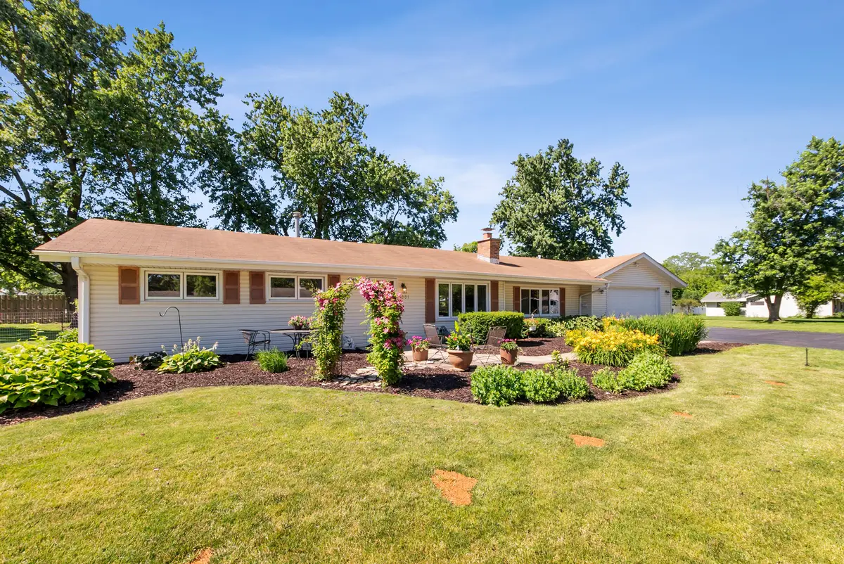 1001 63rd Place, La Grange Highlands, IL 60525 - #1
