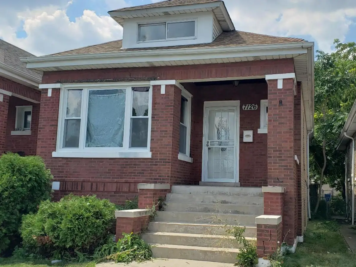 7126 S Claremont Avenue, Chicago, IL 60636 - #1