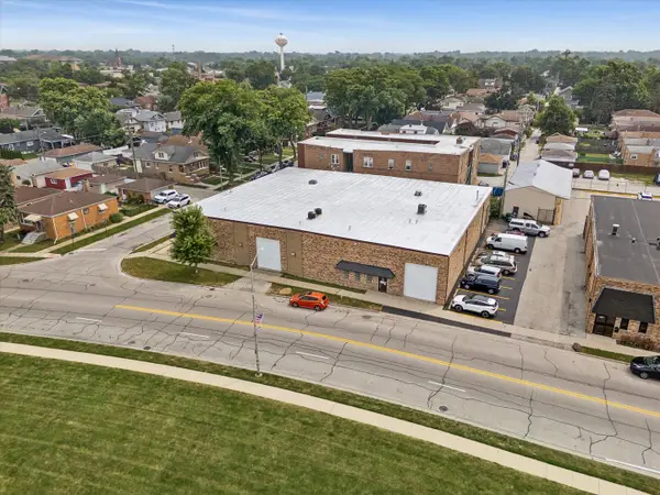 4215 Lawndale Avenue, Lyons, IL 60534