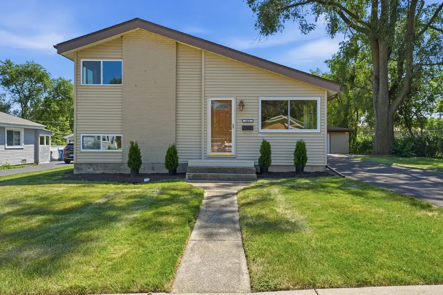 661 Easy Street, Glendale Heights, IL 60139 - #2