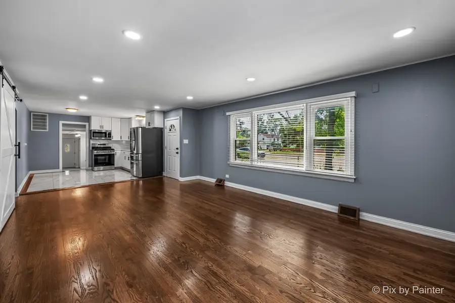 8425 Central Avenue, Burbank, IL 60459 - #3
