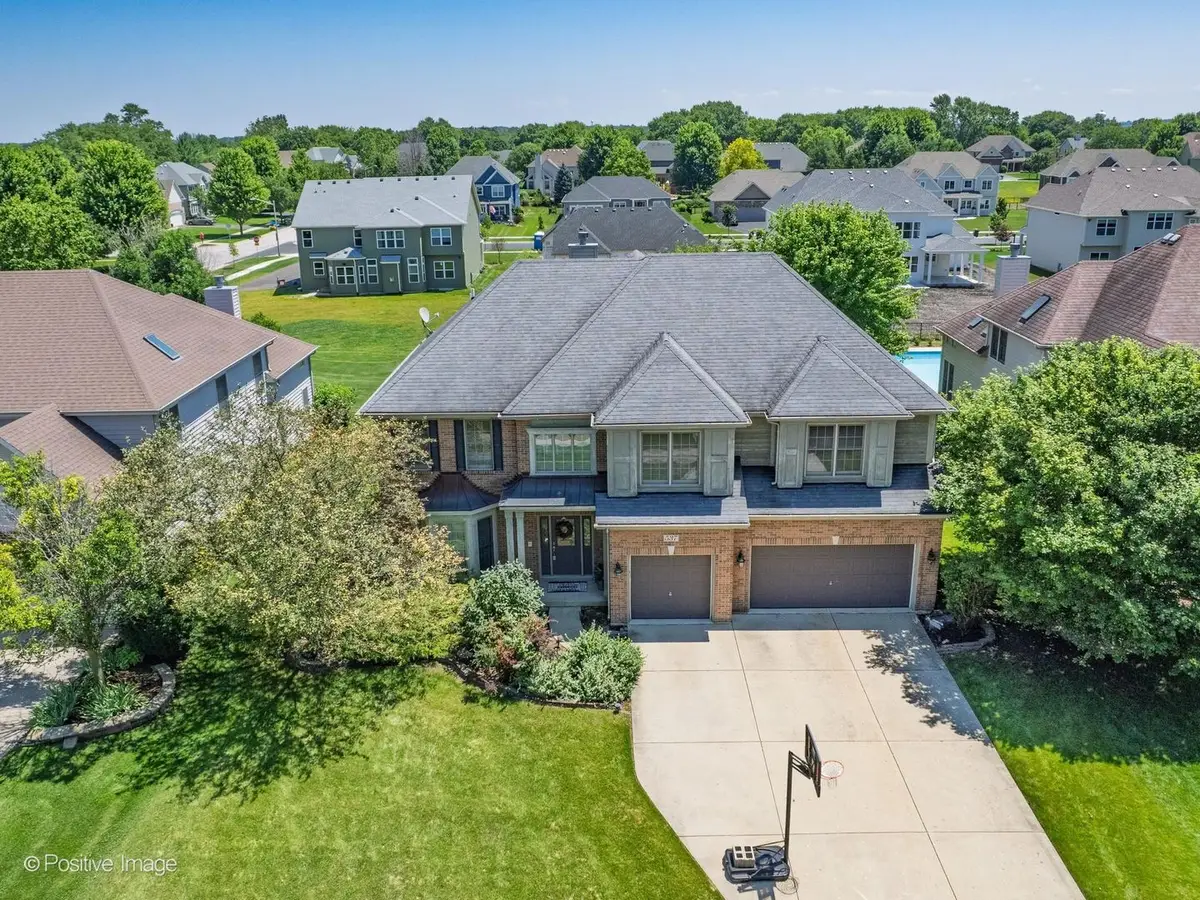 537 N Sycamore Lane, North Aurora, IL 60542 - #1