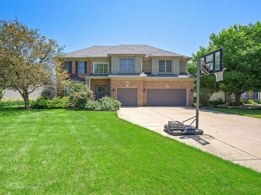 537 N Sycamore Lane, North Aurora, IL 60542 - #3