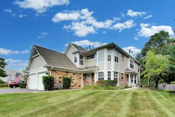 2802 Gilcrest Court, Schaumburg, IL 60193