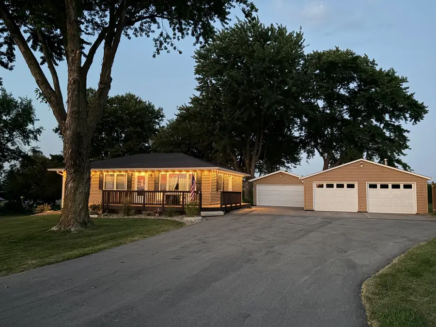 319 N 1st Street, Long Grove, IA 52756 - #2