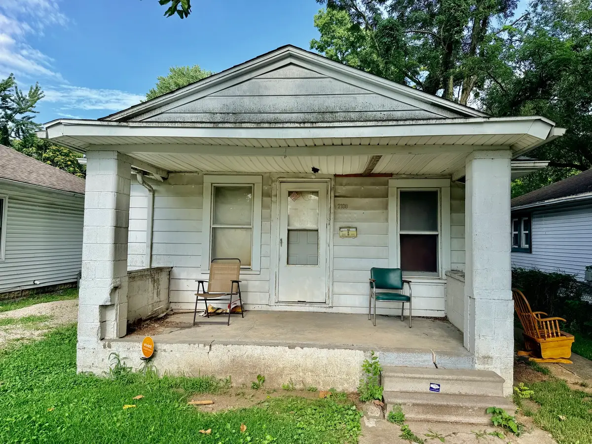 2180 S 17th Street, Springfield, IL 62703 - #1