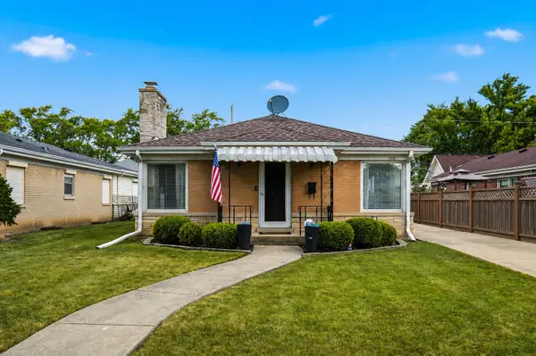5010 Fargo Avenue, Skokie, IL 60077