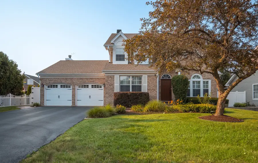 604 Foster Avenue, Bartlett, IL 60103 - #2