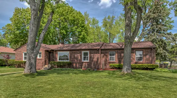 547 Reese Avenue, East Dundee, IL 60118