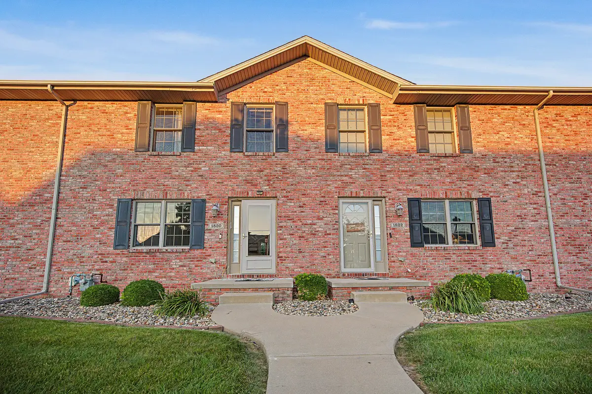 1820 Glenbridge Road, Bloomington, IL 61704 - #1