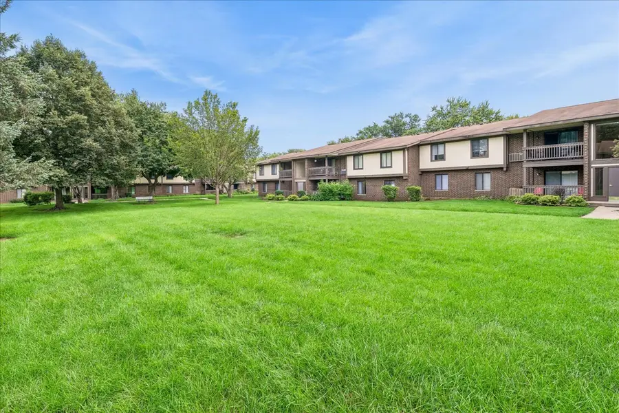 578 Somerset Lane #1, Crystal Lake, IL 60014 - #2