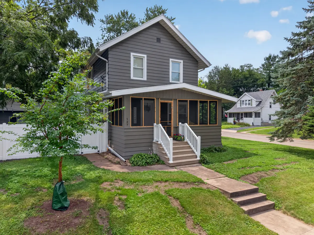 127 W Moore Street, Ottawa, IL 61350 - #1
